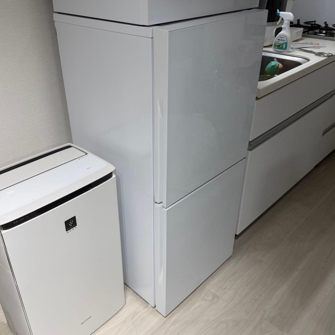 ツインバード　ホワイト 2ドア冷蔵庫　鏡面