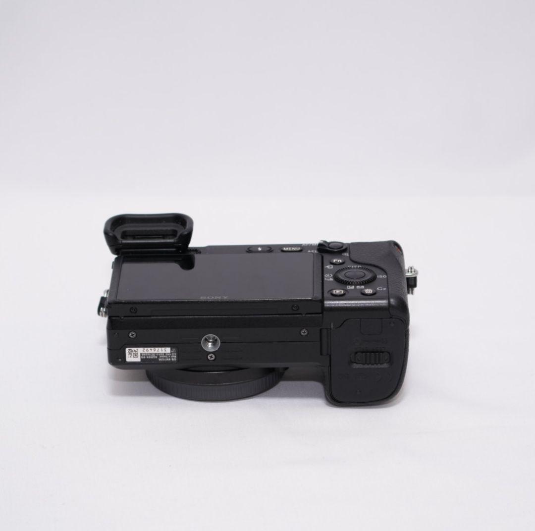 α6400 SONY（ミラーレス一眼 / 4K対応）