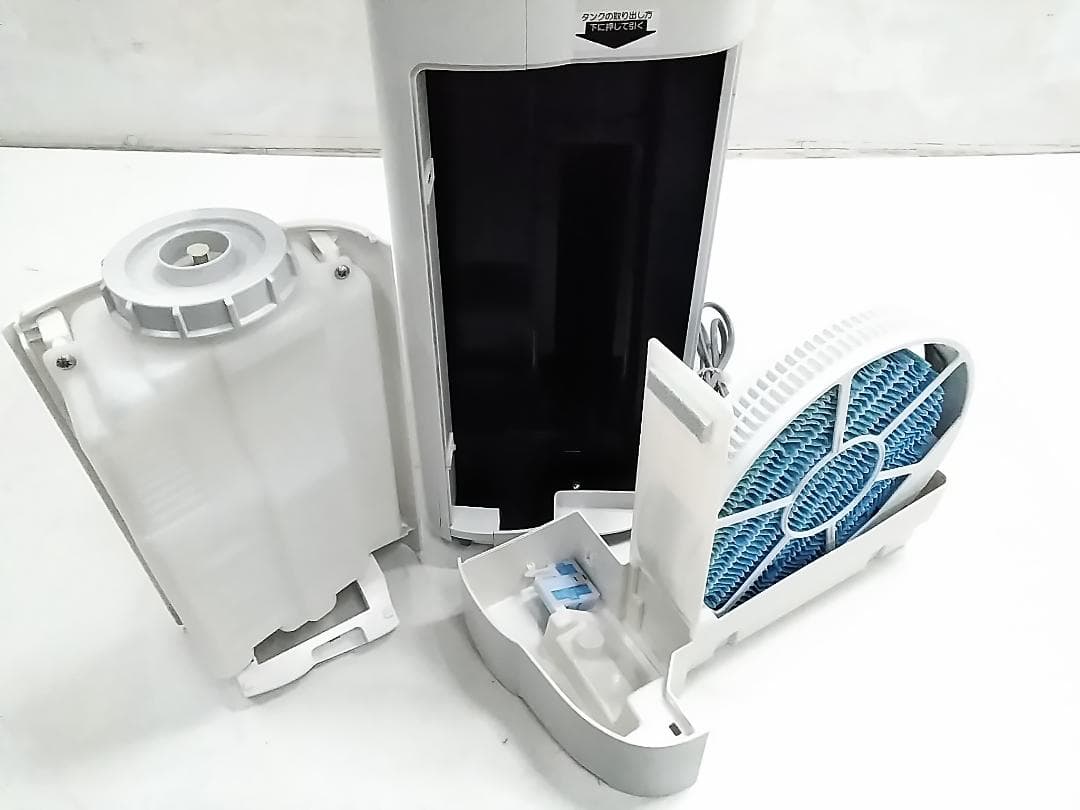 シャープ 加湿空気清浄機 プラズマクラスター KI-NS50-W 22年製★