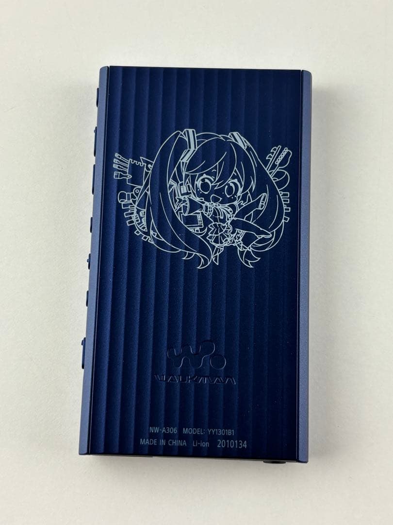 ほぼ新品 ソニー ウォークマン NW A306 初音ミク 32GB 16周年記念