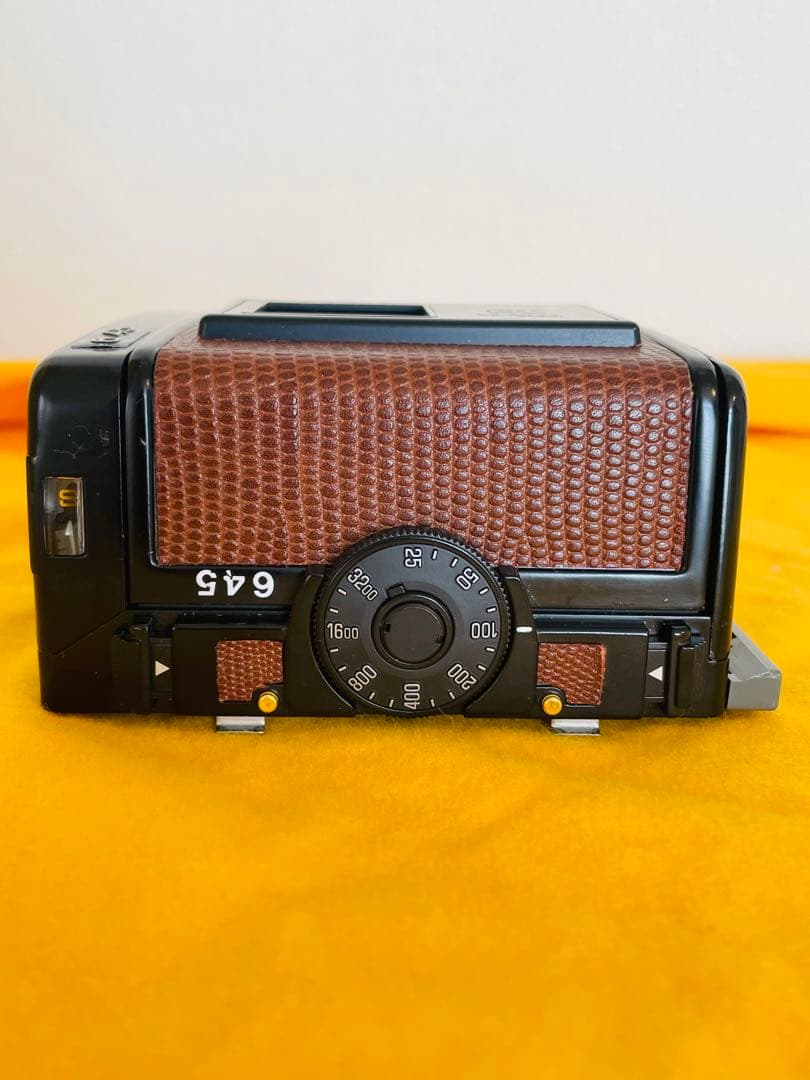 Zenza Bronica SQ 645 フィルムカメラ