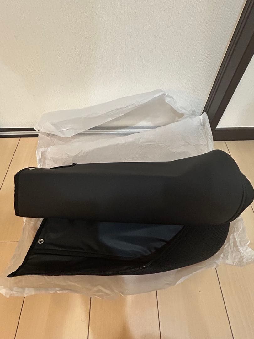 ※最終値下げ 2025テーラーメイド キャディバッグ ※ヘッドカバー付き