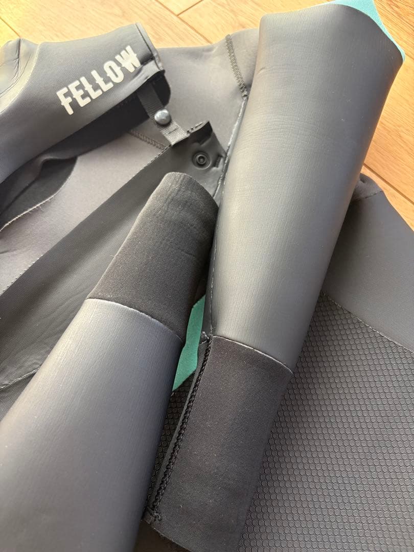 レディース　セミドライ　ウェットスーツS