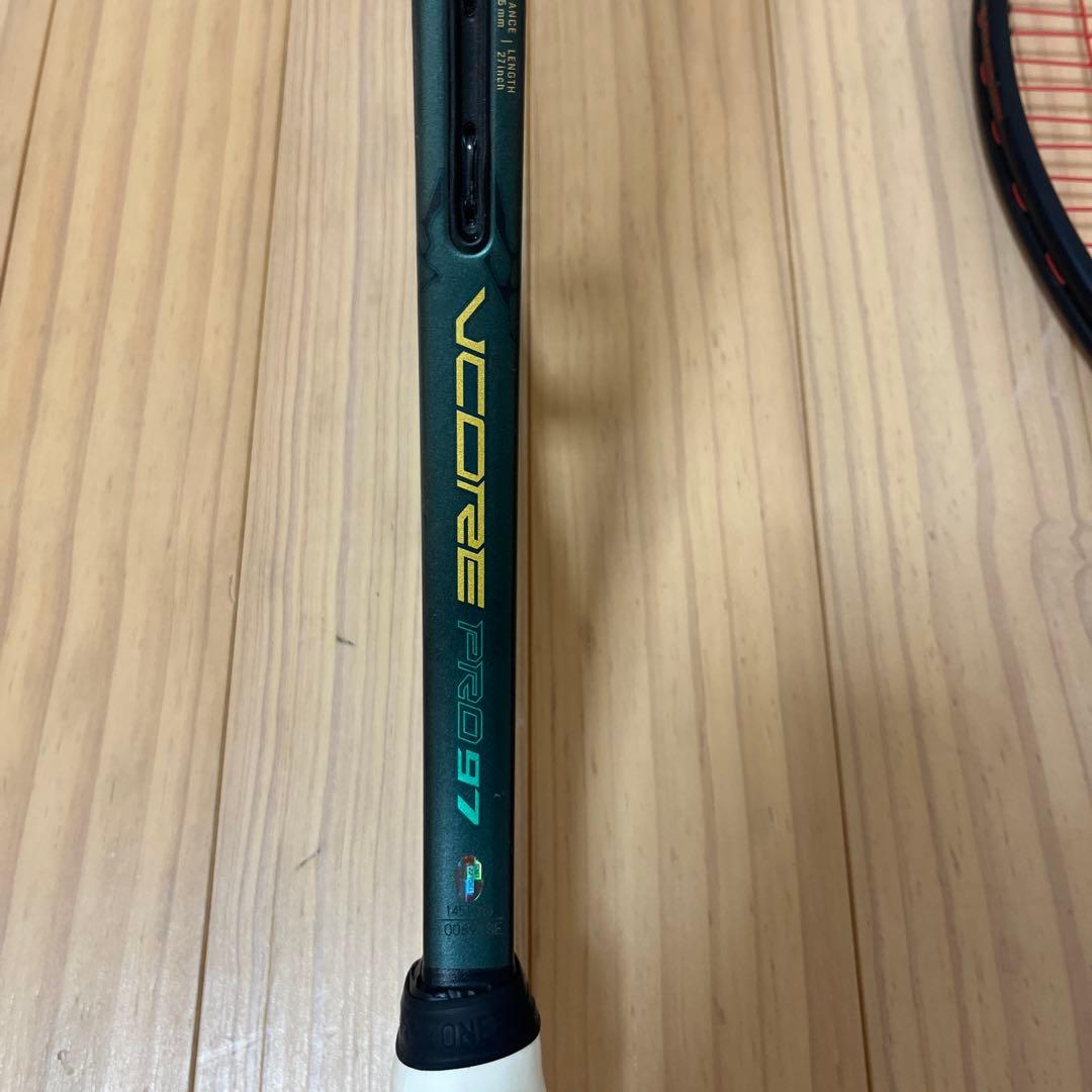 ノースコレクター 様　YONEX VCORE PRO 97 1本　紺色のみ