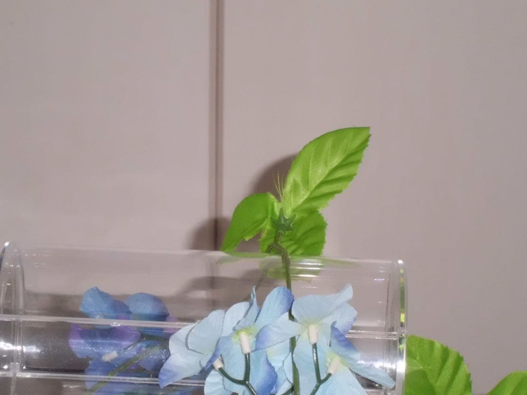 美品　CASIO カメラ　EX-ZS5 充電器　箱　シルバー　コンデジ　動作品