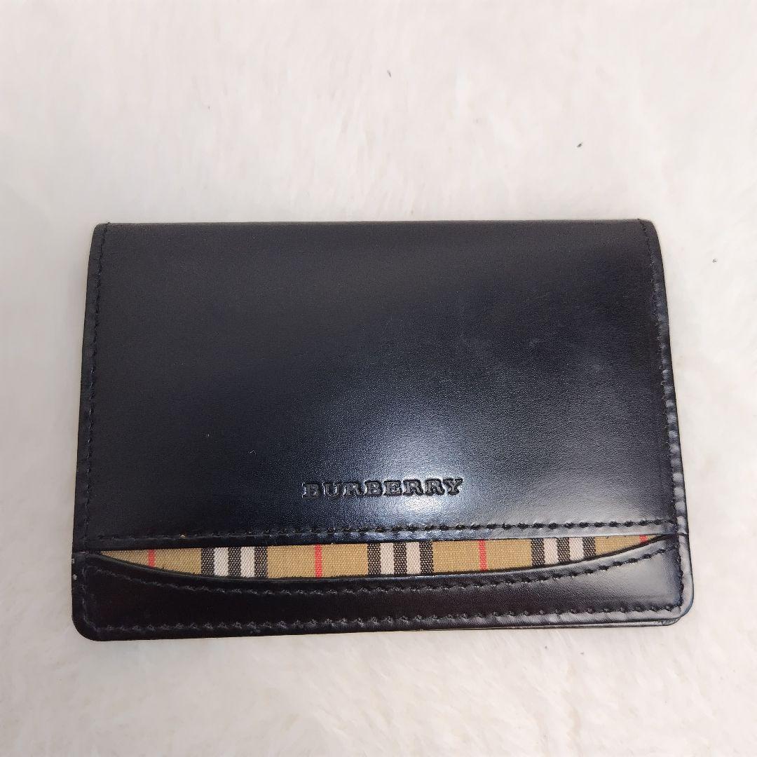 ✨美品✨BURBERRY　ブラック　黒　ノバチェック　名刺入れ　カードケース