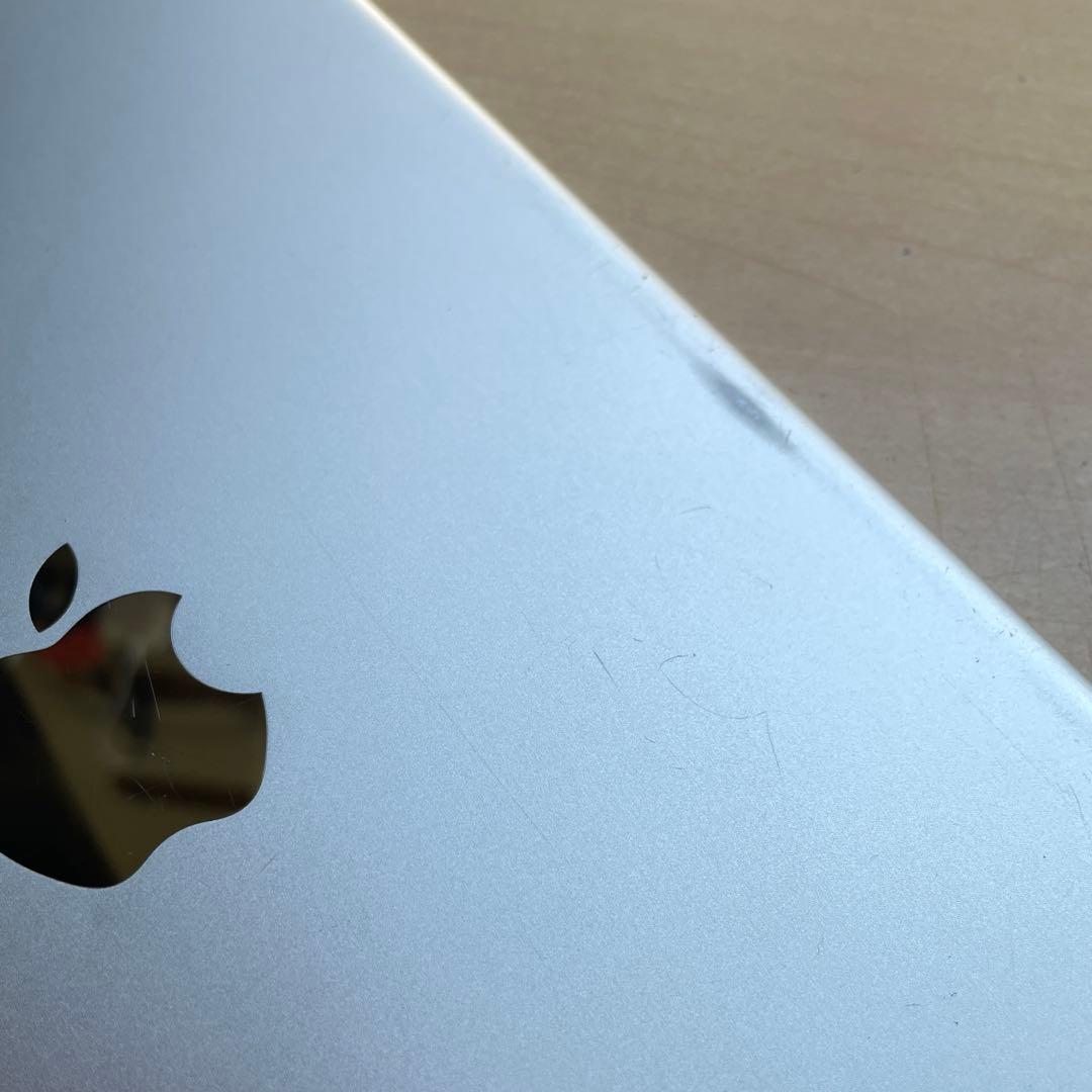 iPad 第6世代　A1893　Wi-Fiモデル　シルバー　32GB #7