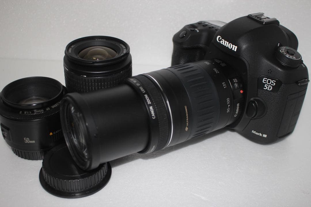 フルサイズ約2230万画素☆Canon EOS 5D MarkIIIレンズセット