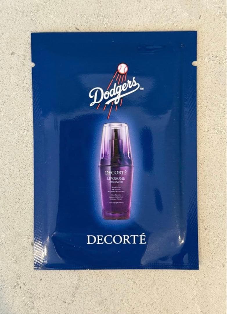 激レア　9月21日配布　ドジャース　トレーディングカード　大谷翔平　オマケ付