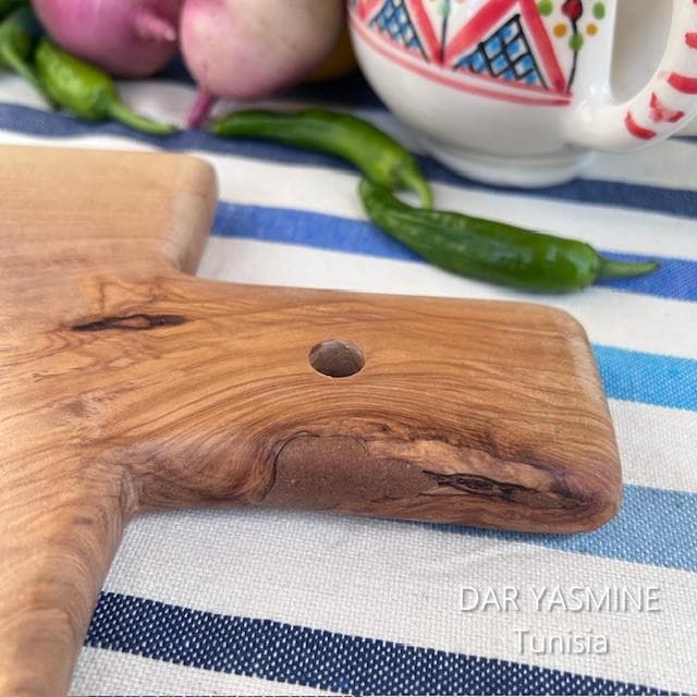 オリーブの木　持ち手角型　シンプルながらもオリーブの良さを　約39.5cm