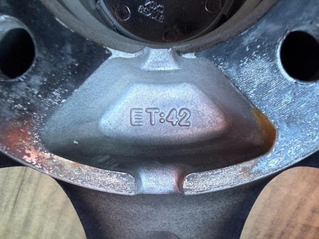 アクア ヴィッツ フィット スタッドレスセット 175/65R15 2019年製