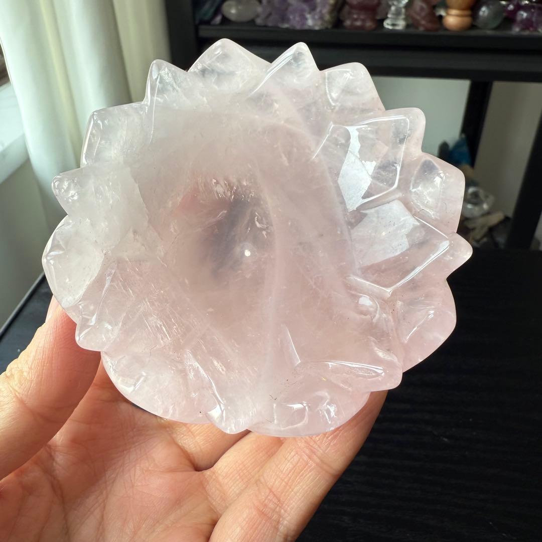 天然石ローズクォーツの蓮お皿　置物NO.112210