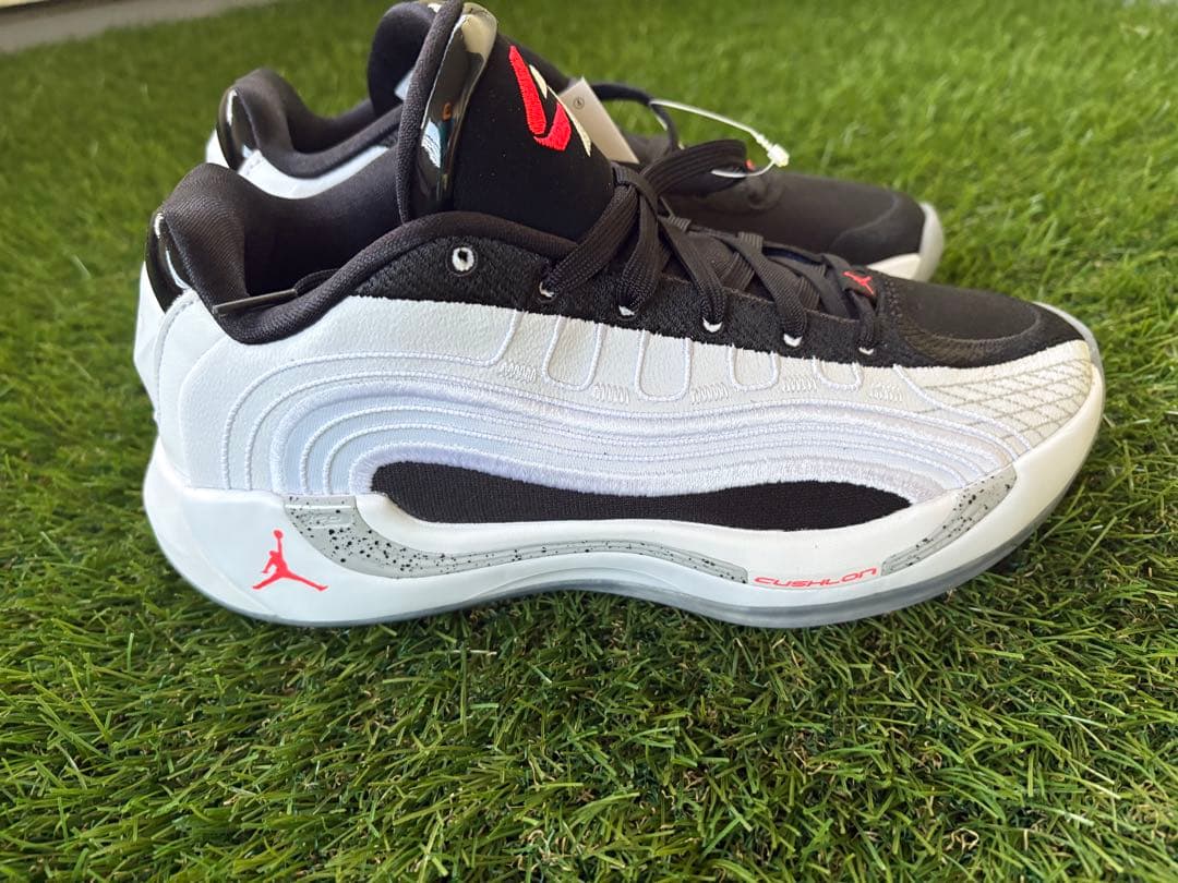 ジョーダン ルカ 4 PF \"White Cement