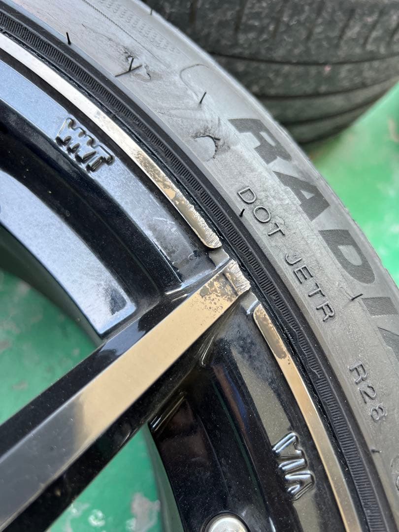 タイヤ・ホイール Leonis 18inch 8.5 114.3