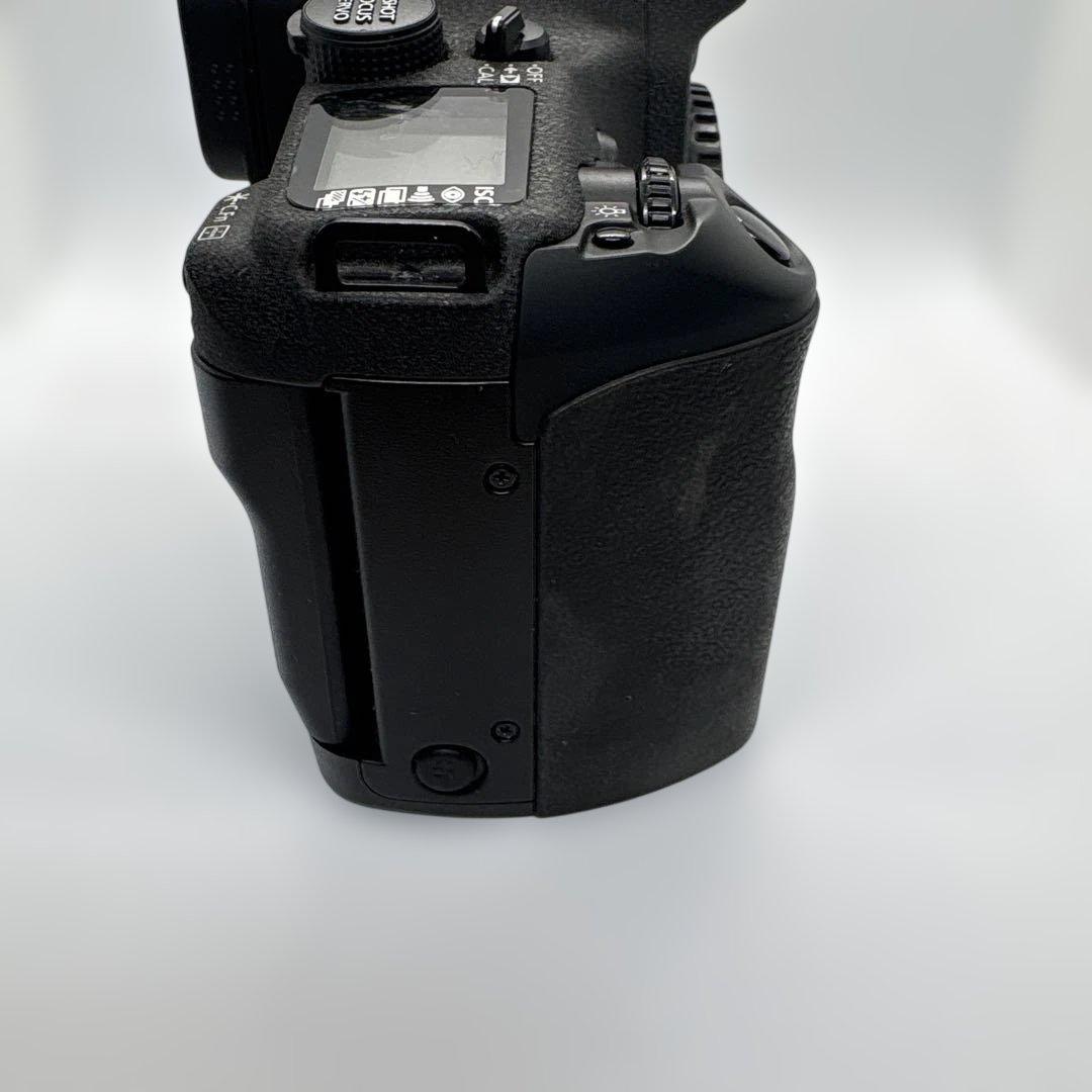 Canon EOS 7s 一眼レフカメラ　ジャンク品