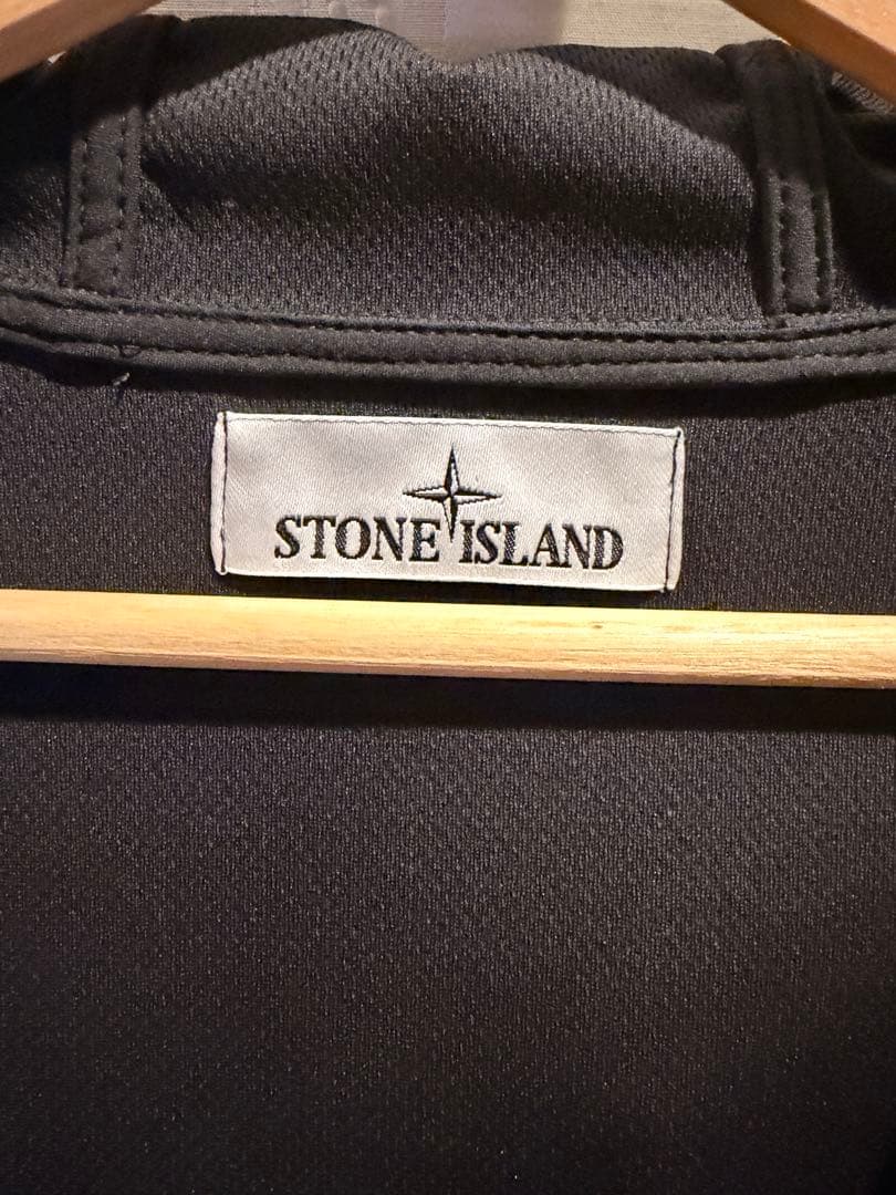 Stone  ライトソフトシェル フーディージャケット