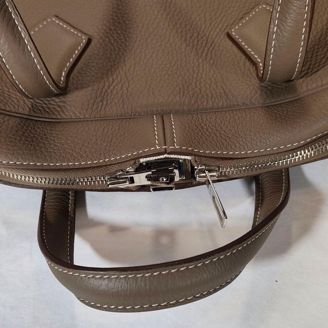 Hermes エルメス　ヴィクトリア　12H　エトゥープ　ビジネスバッグ