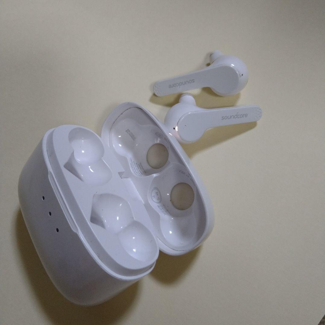 イヤホン等色々　 下記欄、確認お願いいたします。