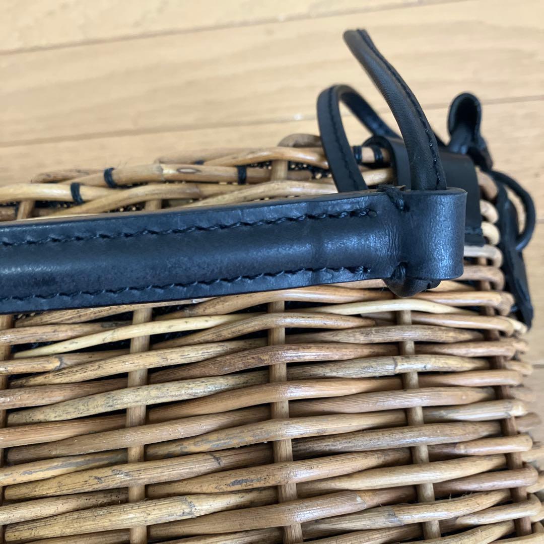 ねじねじページ　エバゴス かごバッグ スカーフ付き