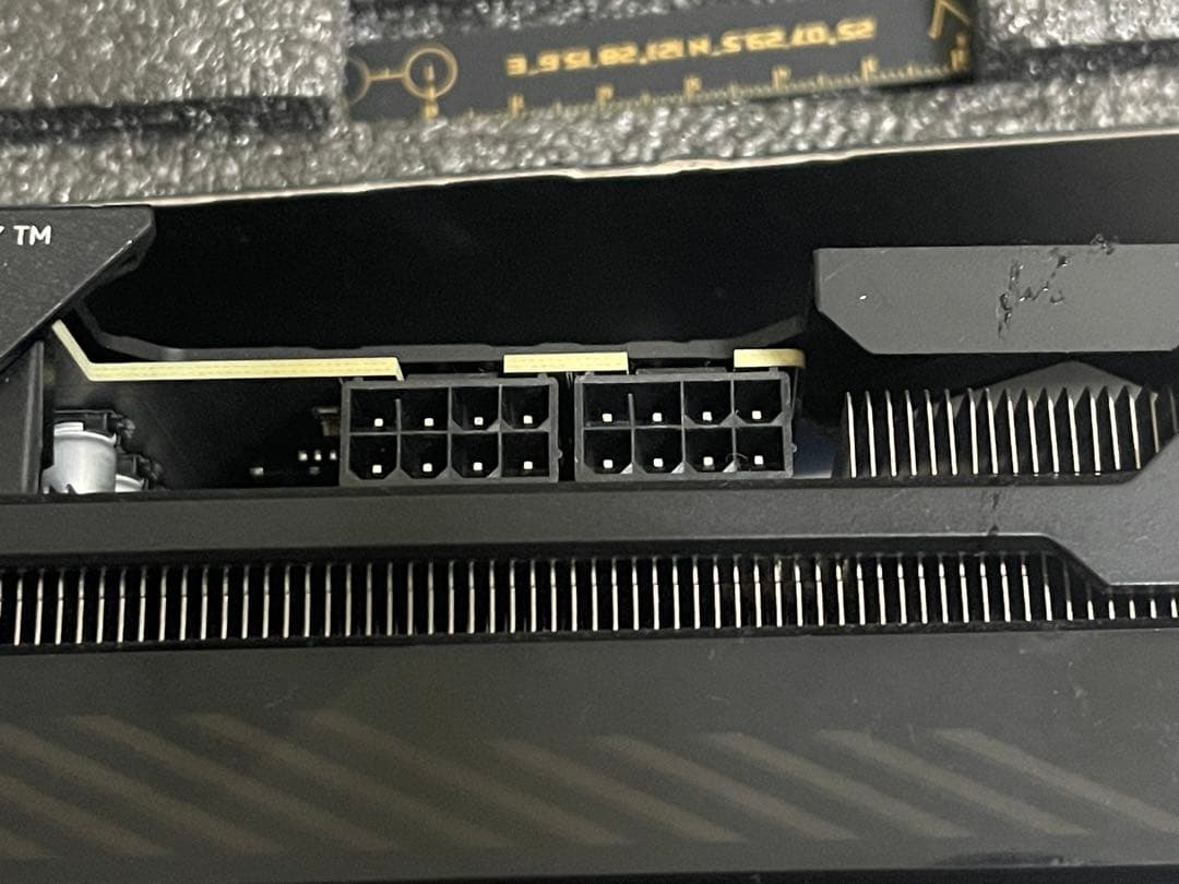 ROG STRIX 3070 グラフィックボード