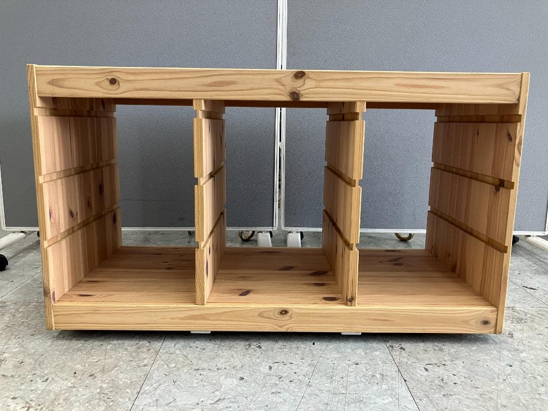 IKEA　シェルフ　TROFAST　キャスター付き　収納ケース付き　ブラウン ②