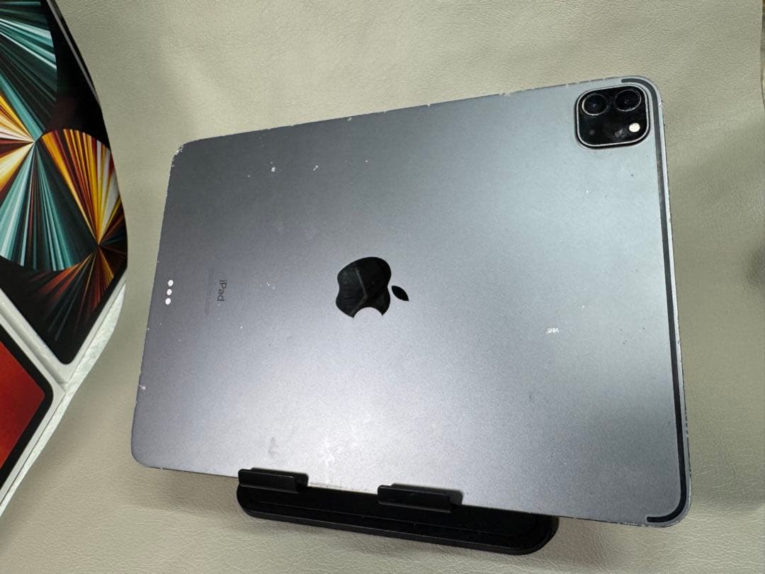 iPad Pro11 2世代　最新iOS26対応　128GB バッテリー良好