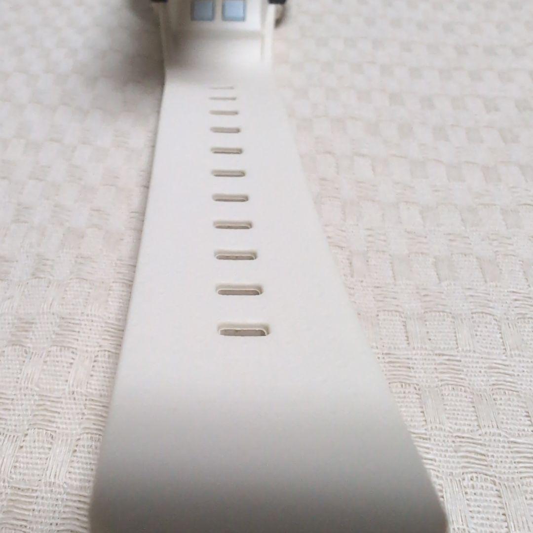 G-SHOCK g-8100 ホワイト