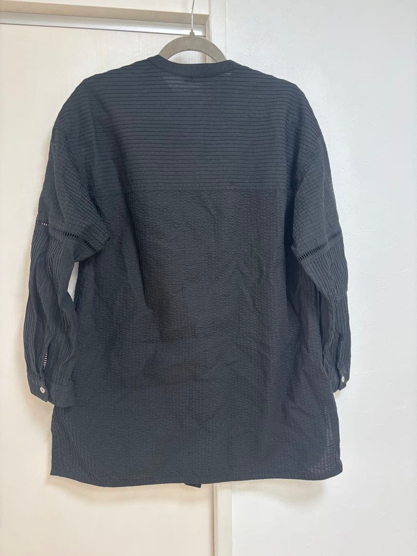 ヤッコマリカルド　ピンタック　バンドカラー　チュニック　ブラウス　タイ製