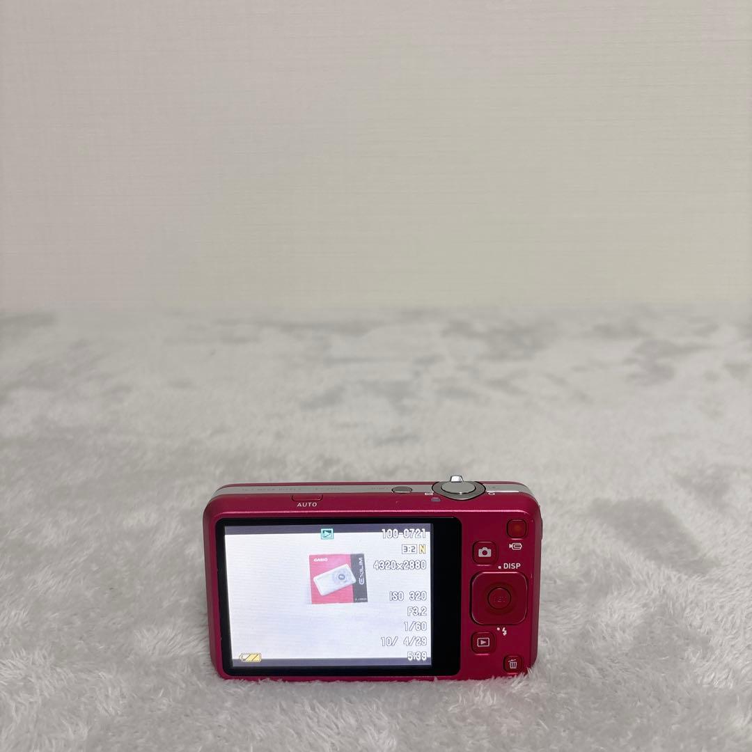 ✨CASIO EXILIM EX-Z800 ピンク 動作品 デジカメ　コンデジ