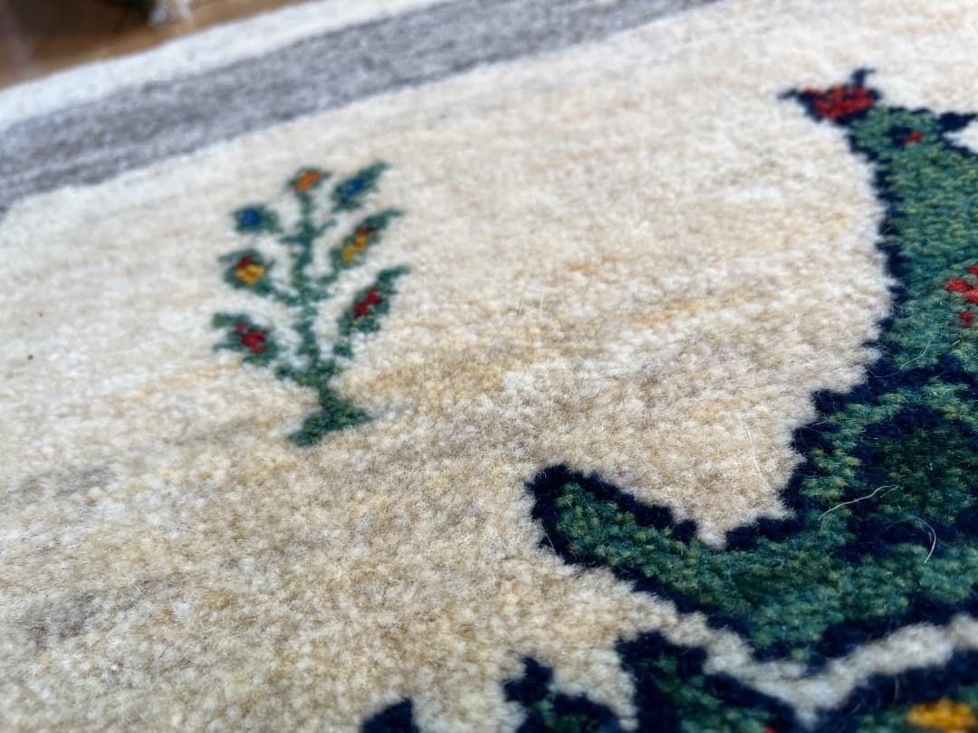 【キャンペーン】ペルシャ　ギャッベ　174×120　アイボリー　ベージュ　孔雀