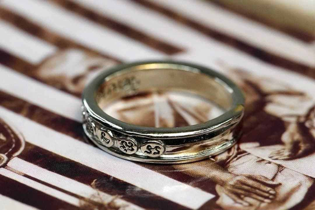 九文字マントラリング　コン師の霊徳を継ぐ  プラクルアン　リング　指輪　19号