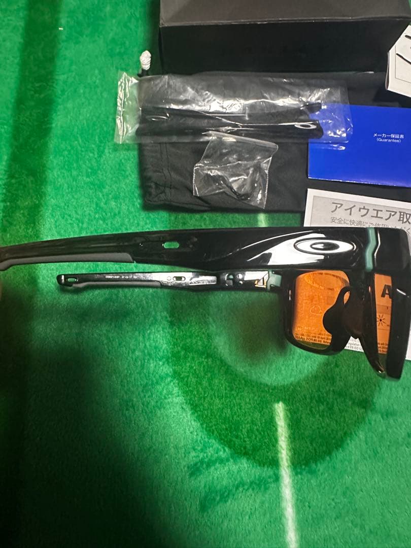 Oakley サングラス ブラックフレーム プリズム偏光レンズ ゴルフ