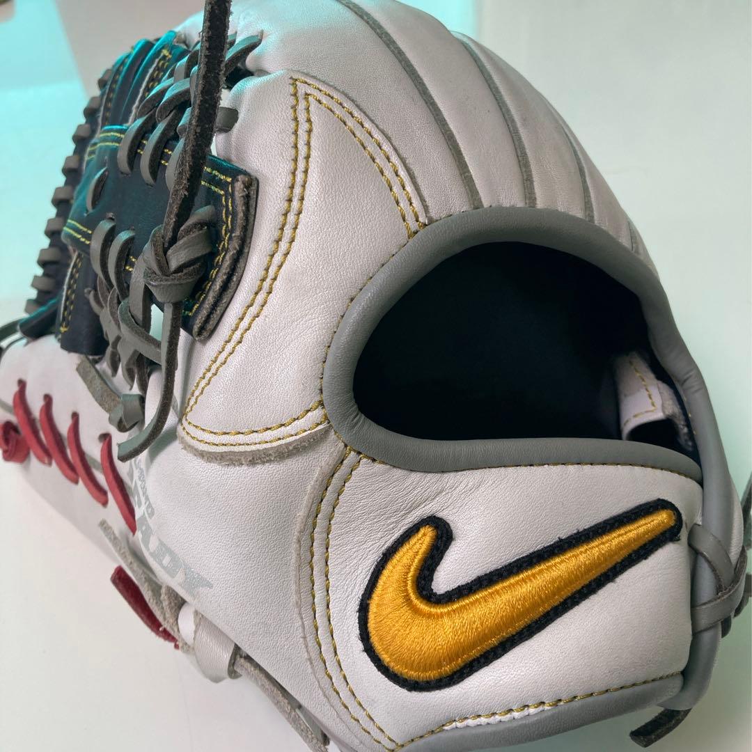 NIKE ナイキ 一般 大人用 軟式 野球 グローブ グラブ 大人気 レアカラー