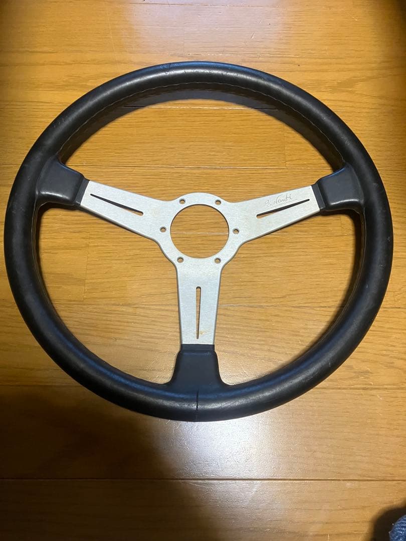 Nardi ステアリング　36π