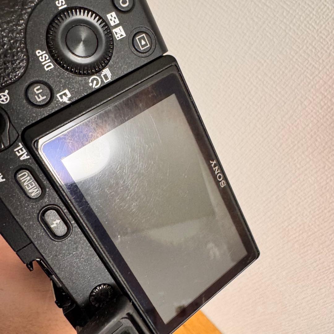 【最安値】ソニー　α6300 ミラーレス一眼カメラ　ILCE-6300 レンズ付