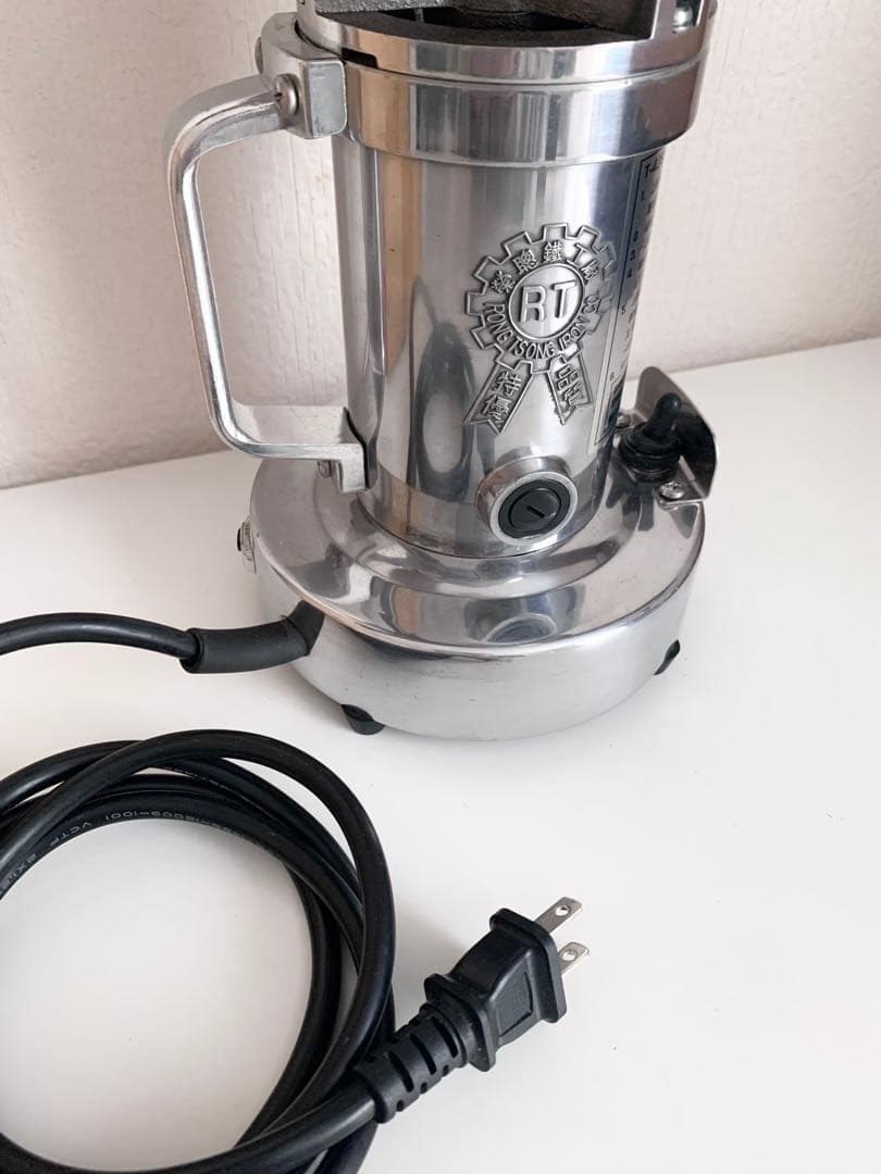 東京ユニコム　ひきっ粉　電動ミルミキサー　替え刃付き 500cc 万能製粉器