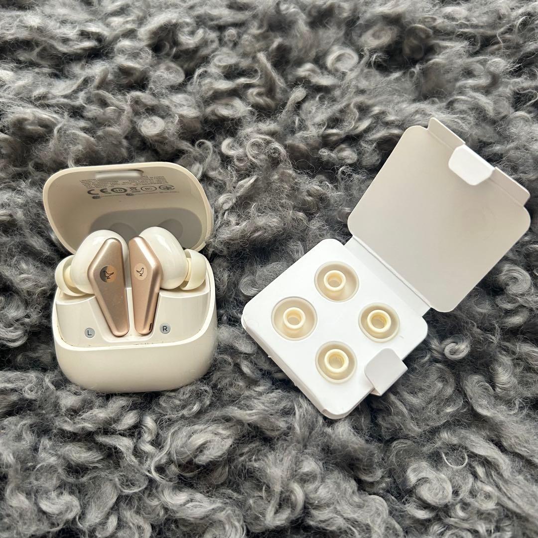 【北欧デザインイヤホン】LIBRATONE AIR+(2nd) 人気色