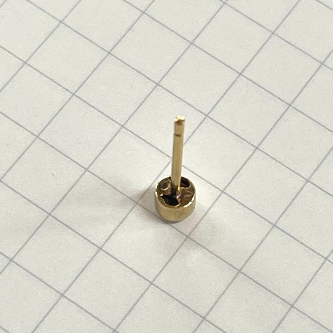 ダイヤモンドピアス　片耳　0.2カラット