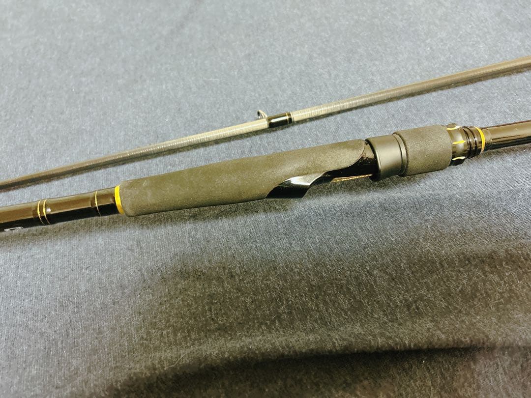 【美品】ダイワ シーバス ラテオ 93M 2ピース 箱とロッドケース、保証書付き