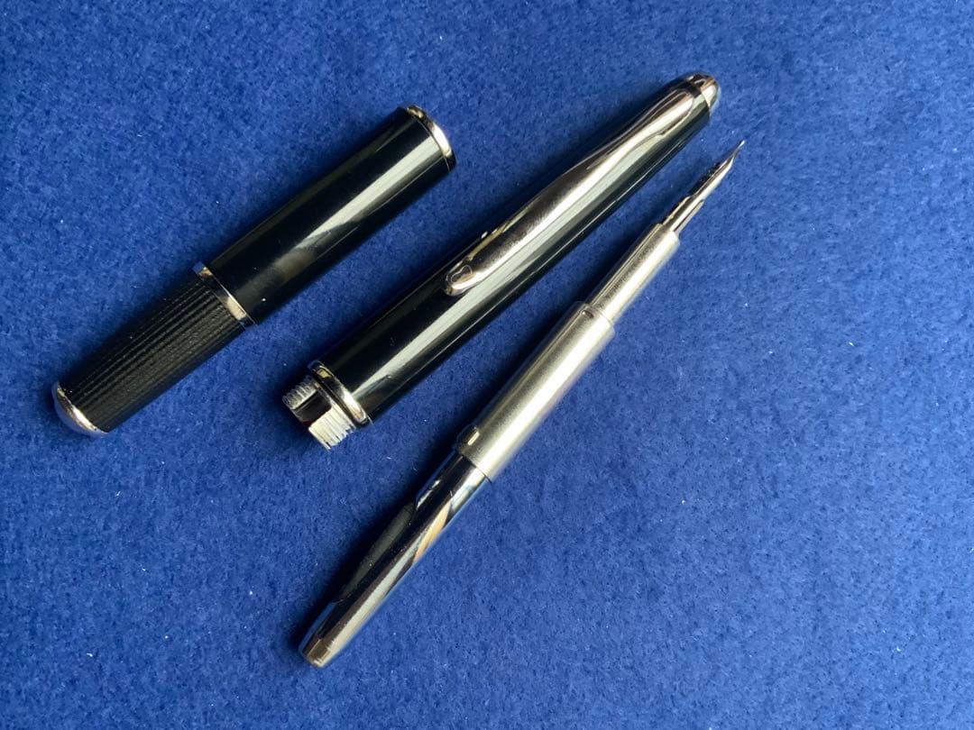 パイロット万年筆　フェルモ　ブラックシルバートリム　プレスコンバータ付き