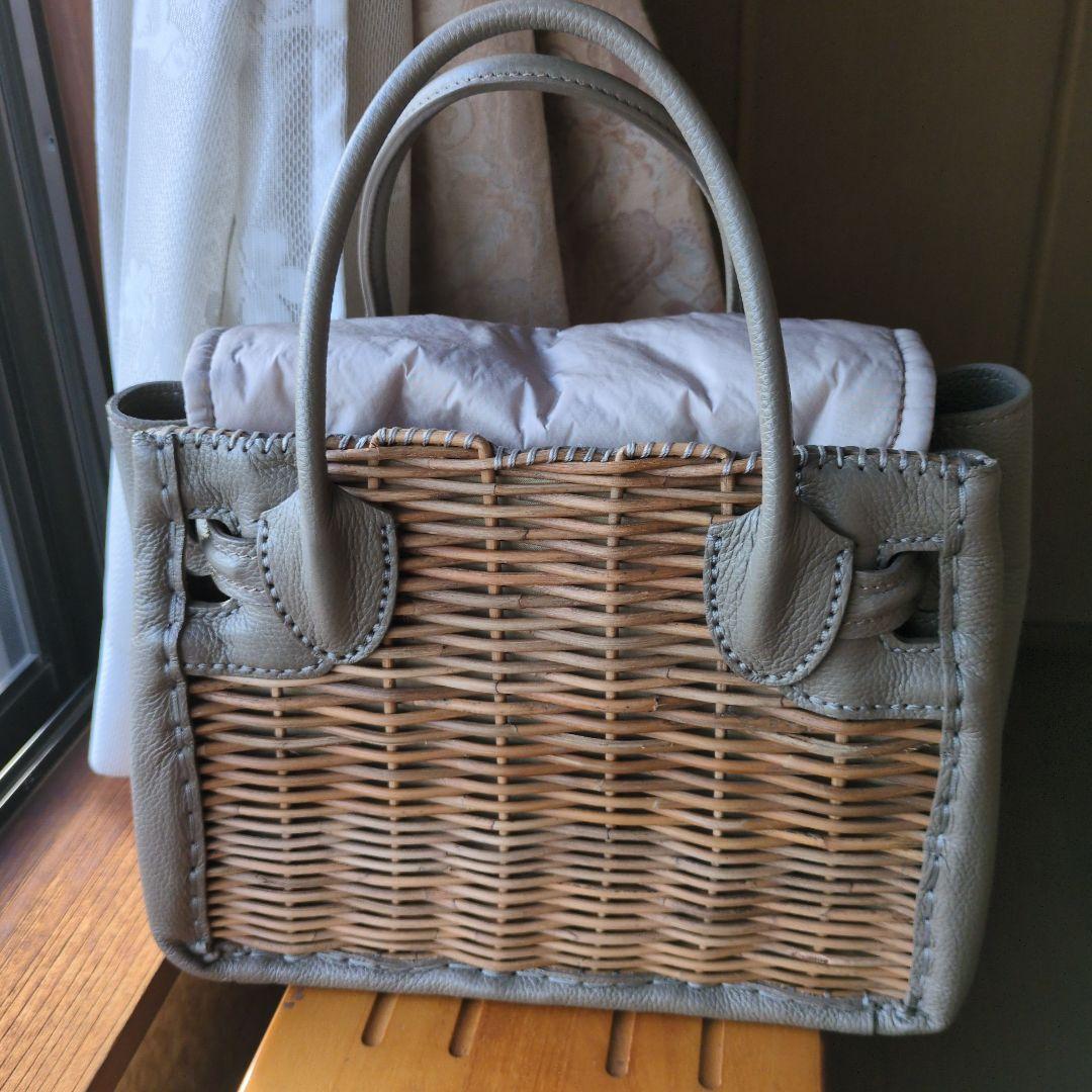 エバゴス　スタイリストバック（SAND）✨️