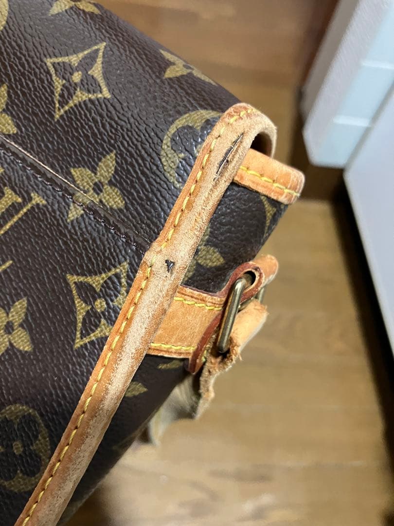 【鑑定済】ルイヴィトン モノグラム ソローニュ ショルダーバッグ