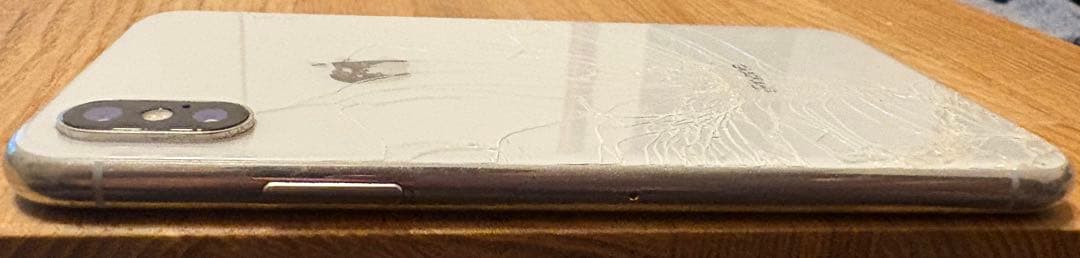 【背面割れ】Apple iPhoneX 64GB 本体SIMフリー　シルバー