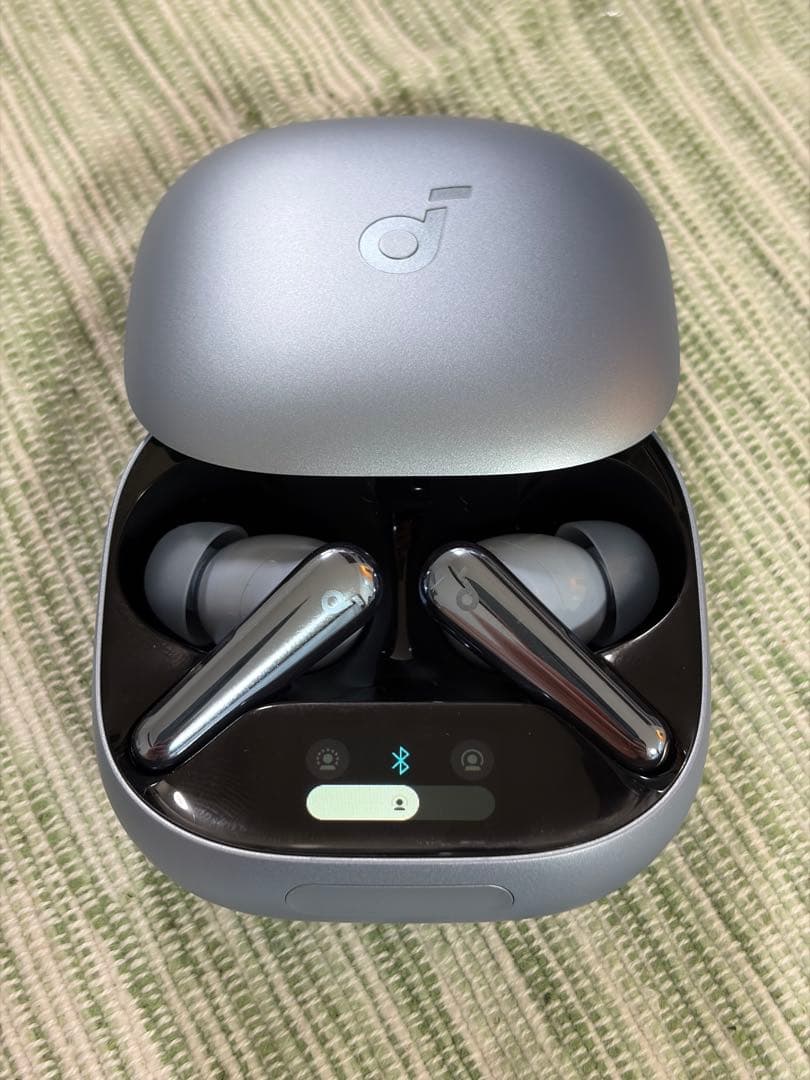 Soundcore Liberty 4 Pro スカイブルー