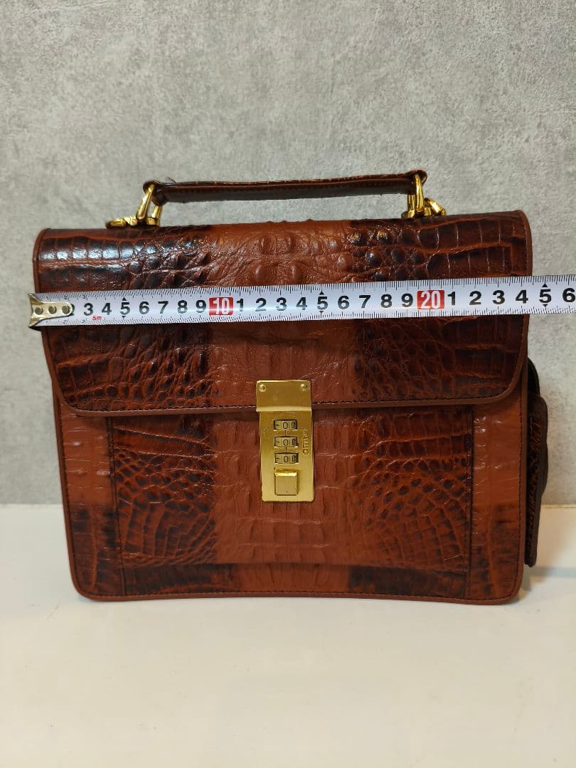 高級品　美品★アミエット amiiet 本革　クロコダイル　ハンドバッグ