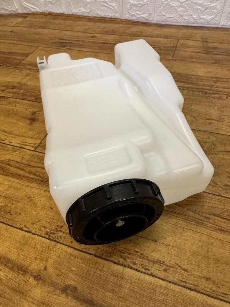 Panasonic 次亜塩素酸空間除菌脱臭機　F-MVB23 ジアイーノ