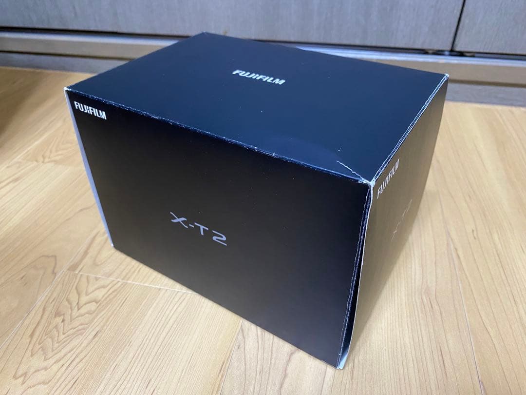 FUJIFILM X-T2 フジフィルム APS シャッター回数200回程度！