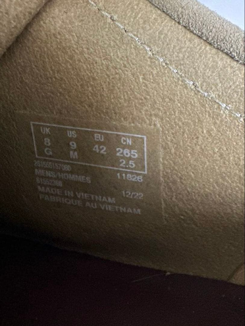 CLARKS Wallabee ベージュ スエード