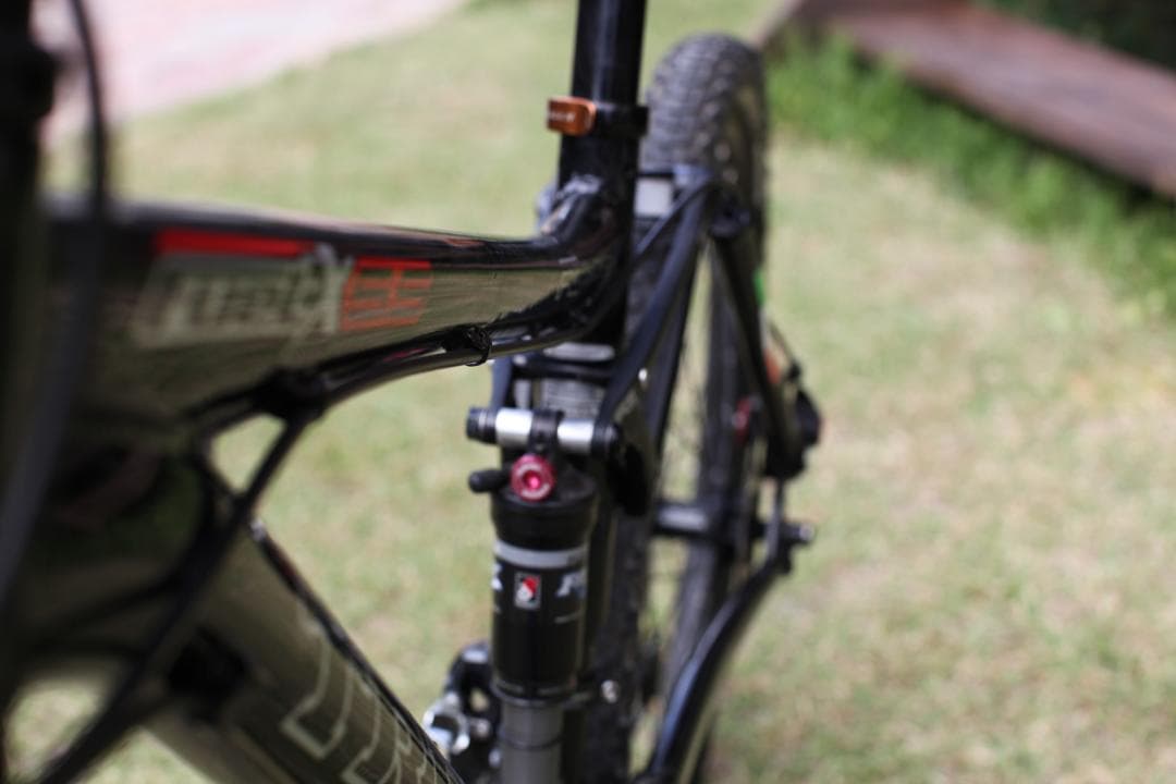 トレック　マウンテンバイク フューエルfuel EX５. ５　自転車