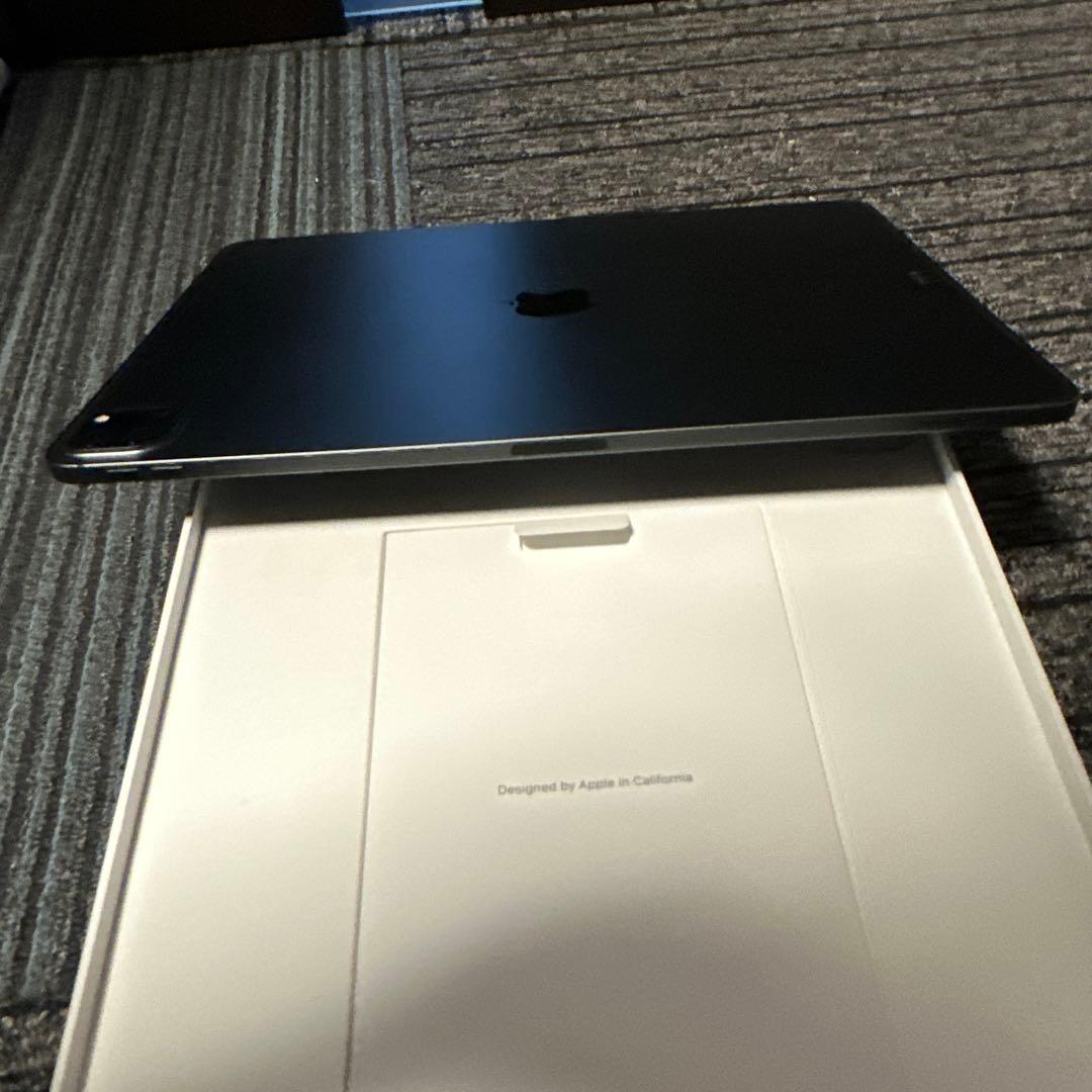 iPad Pro 12.9 第4世代 Wi-Fi ＋Cellular 512GB